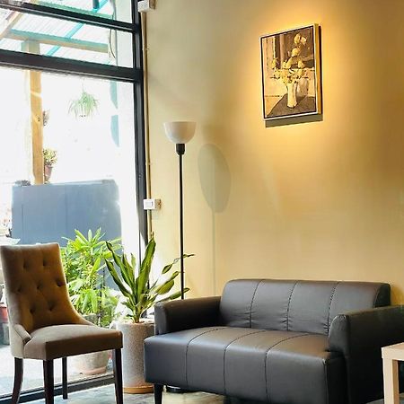 墾丁聚點旅棧 2Ps Hotel Ngoại thất bức ảnh